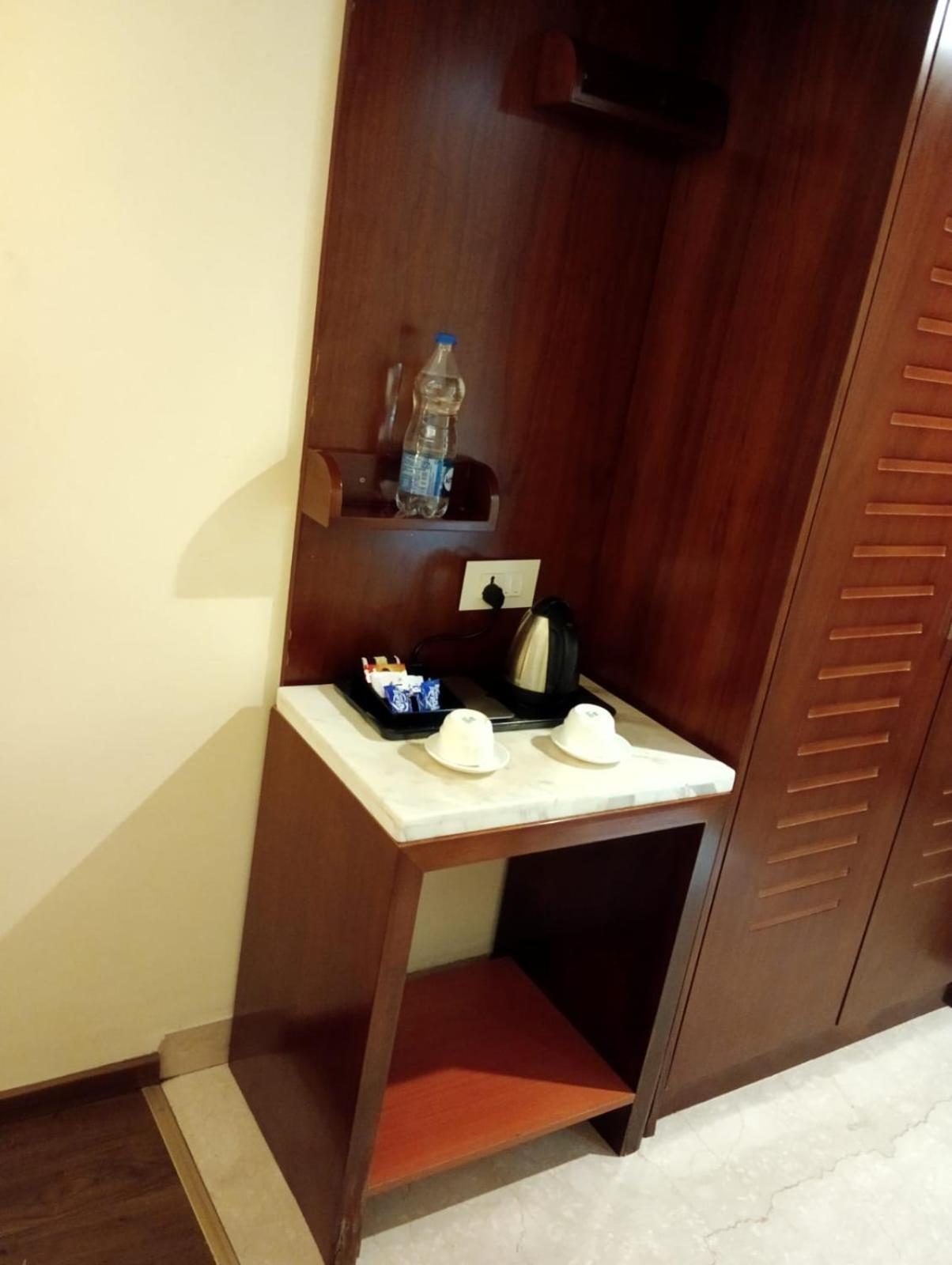 Hotel Oxina Lygon Tiruchirappalli ภายนอก รูปภาพ