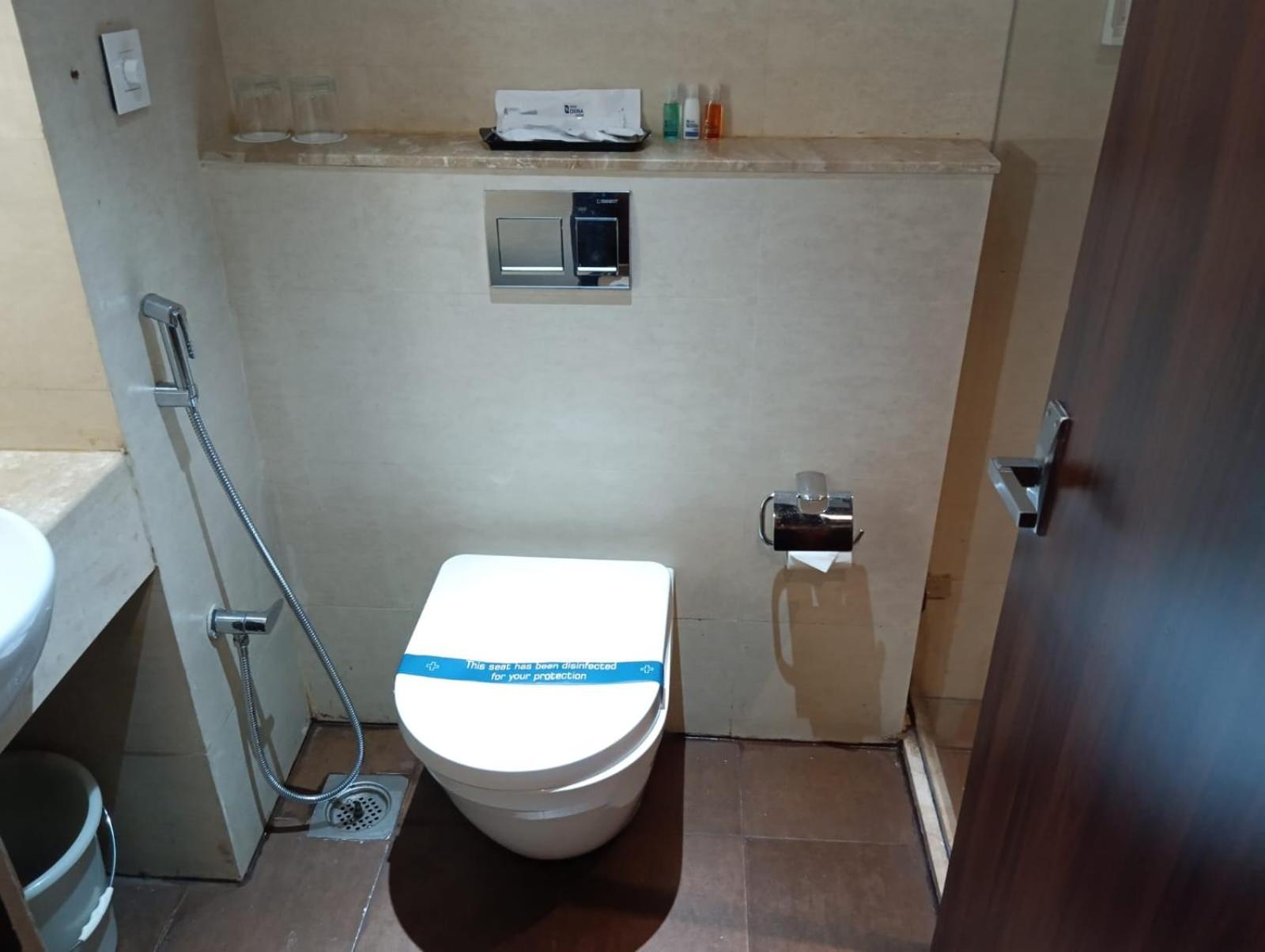 Hotel Oxina Lygon Tiruchirappalli ภายนอก รูปภาพ