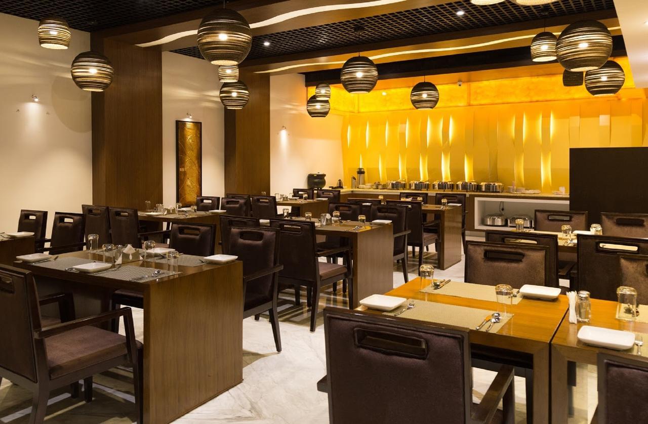 Hotel Oxina Lygon Tiruchirappalli ภายนอก รูปภาพ
