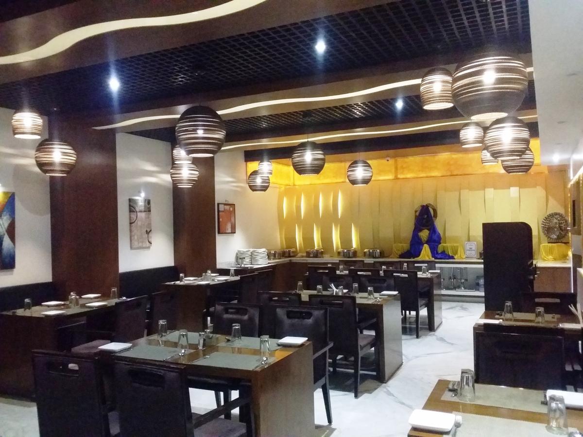 Hotel Oxina Lygon Tiruchirappalli ภายนอก รูปภาพ