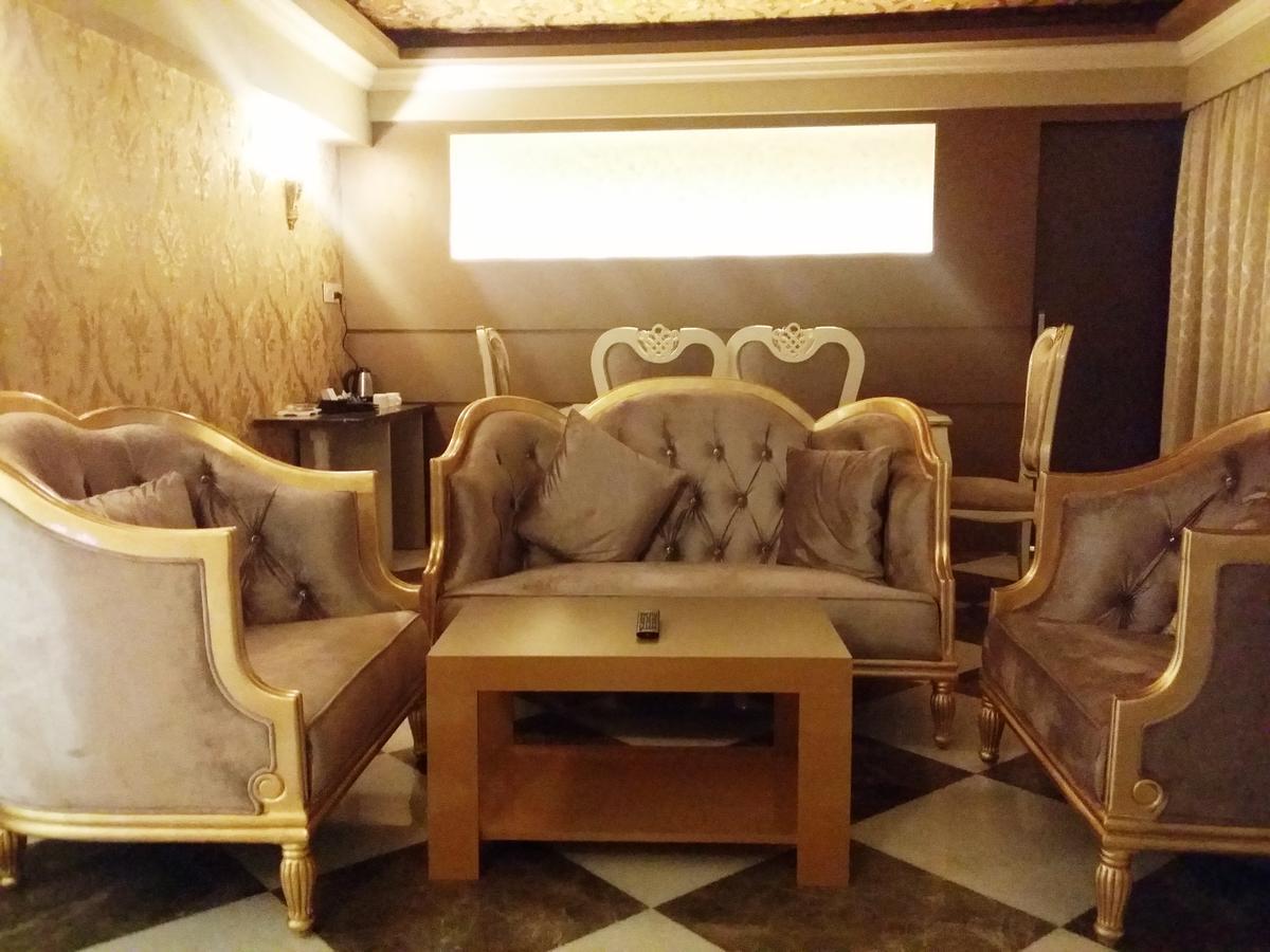 Hotel Oxina Lygon Tiruchirappalli ภายนอก รูปภาพ