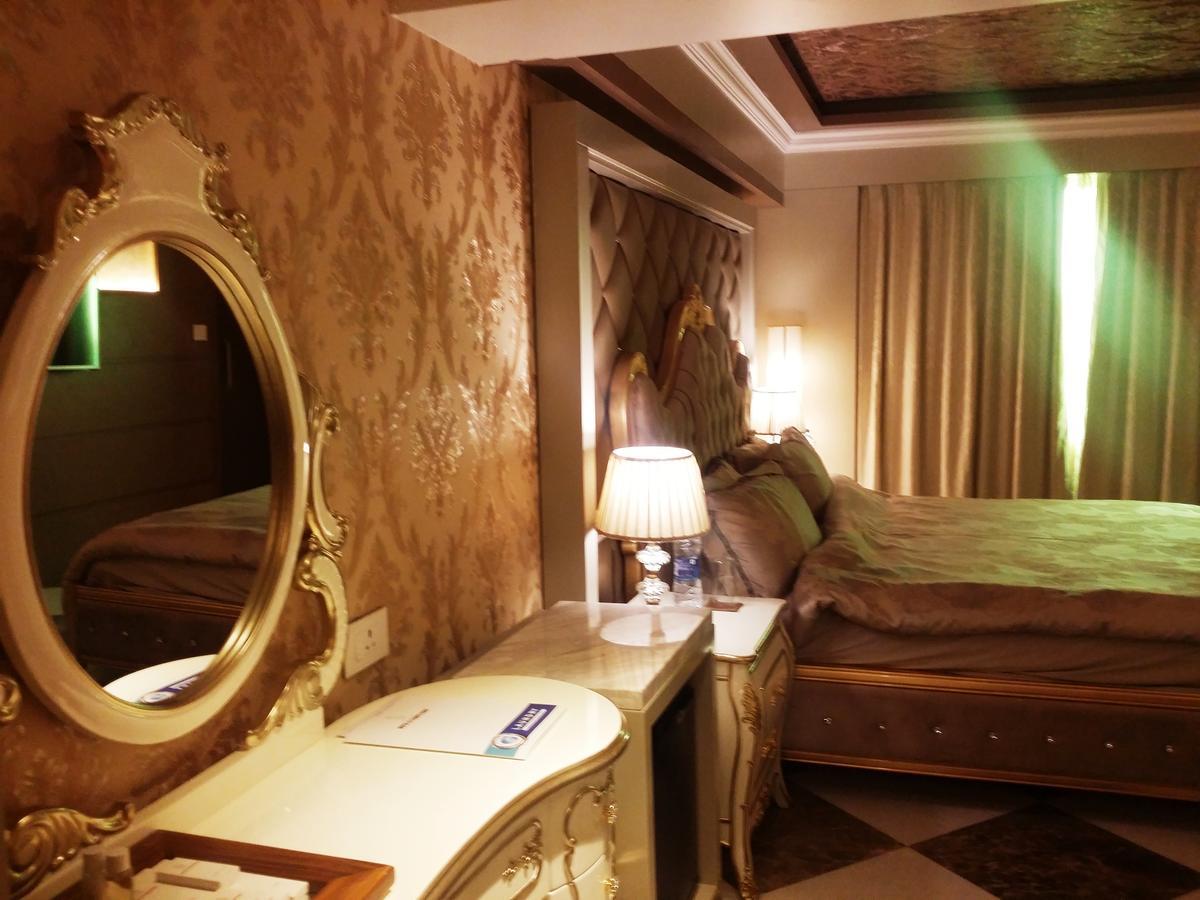 Hotel Oxina Lygon Tiruchirappalli ภายนอก รูปภาพ