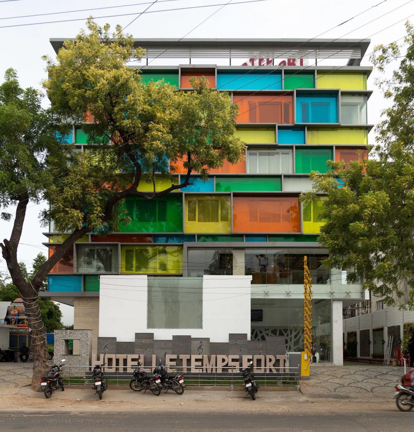 Hotel Oxina Lygon Tiruchirappalli ภายนอก รูปภาพ