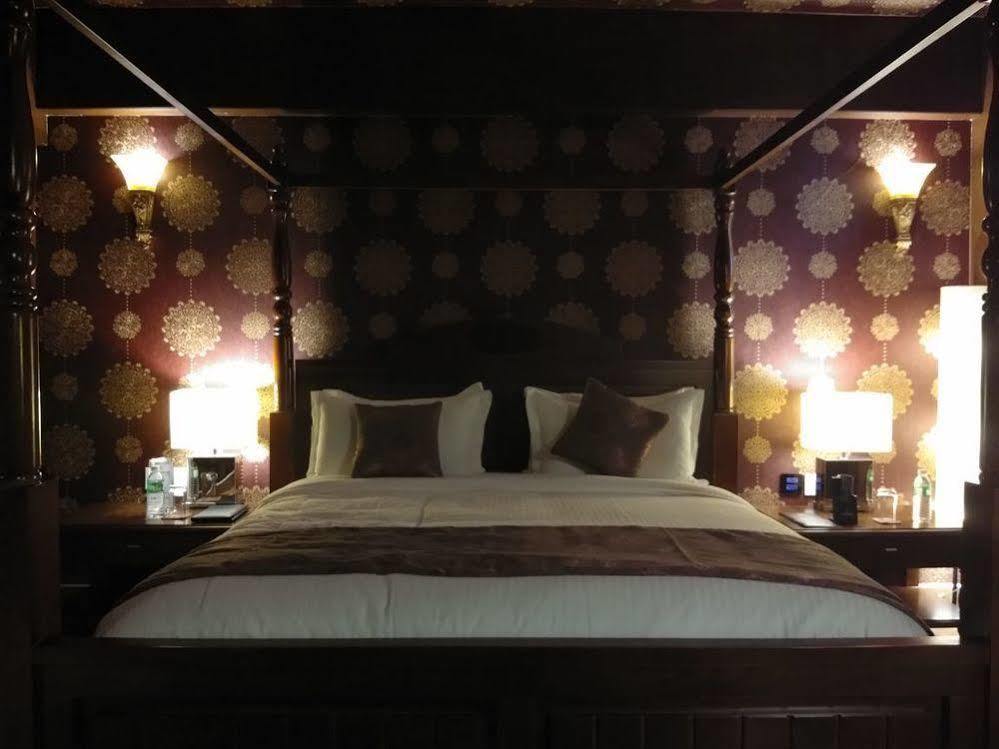 Hotel Oxina Lygon Tiruchirappalli ภายนอก รูปภาพ