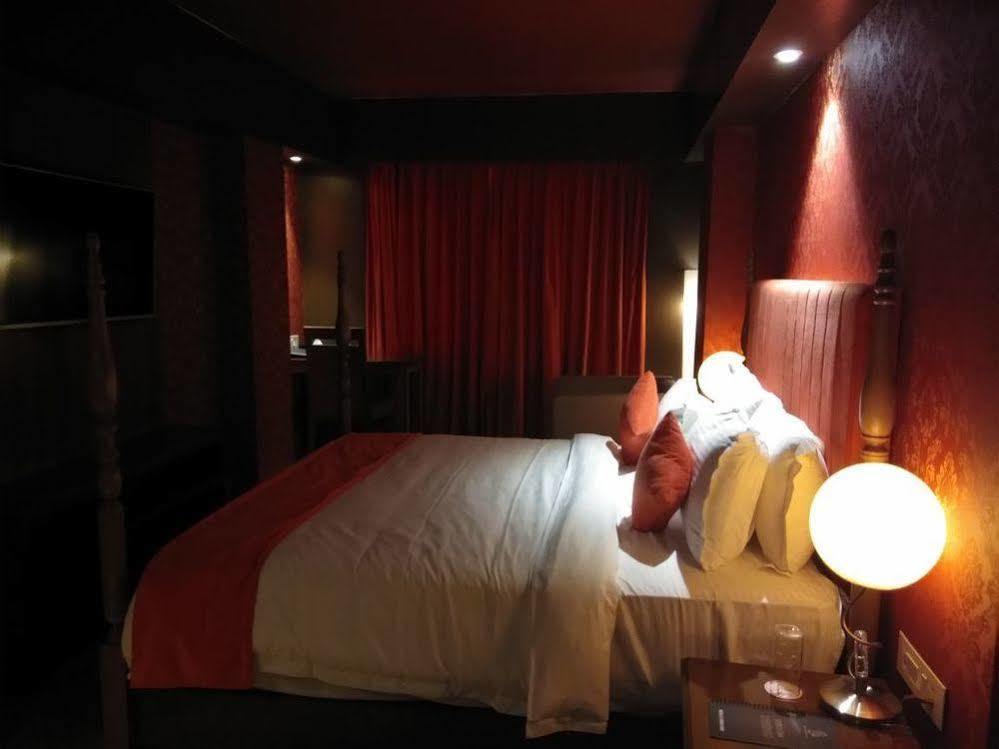 Hotel Oxina Lygon Tiruchirappalli ภายนอก รูปภาพ